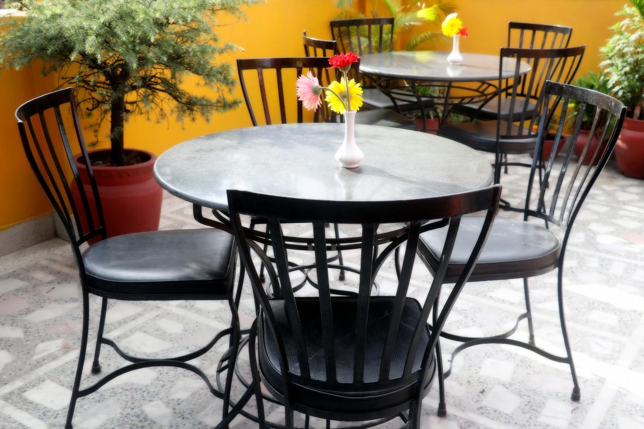 Ausfinn Hotel Metro Inn Kathmandu Exterior photo