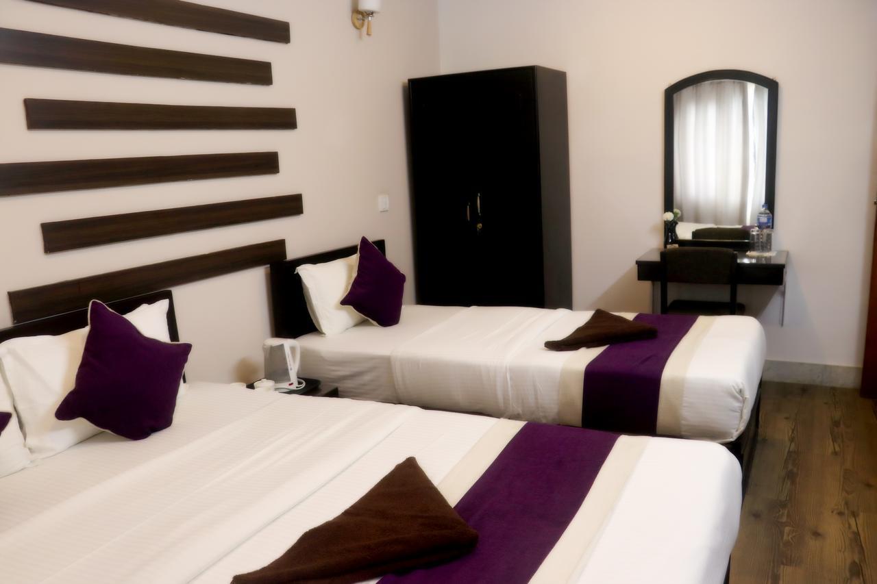 Ausfinn Hotel Metro Inn Kathmandu Exterior photo